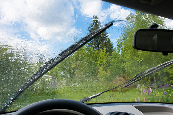 Dung tích bình nước rửa kính ô tô bao nhiêu