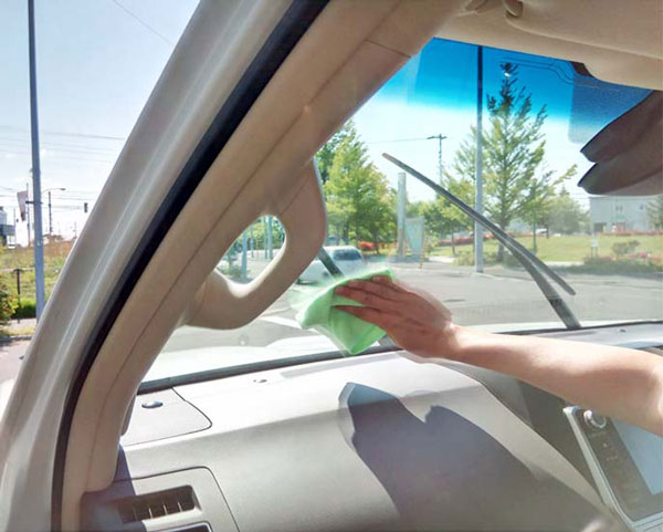 Dung dịch vệ sinh nội thất ô tô Nhật Bản Ichinen